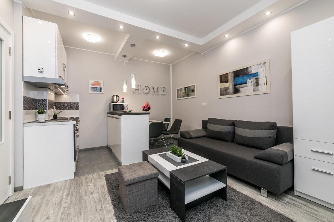 Gray Luxe Apartment Belgrade Exterior photo